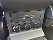 Vehicle Thumb #43