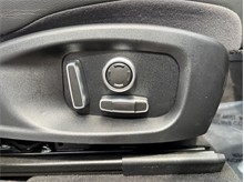Vehicle Thumb #48