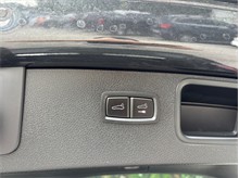 Vehicle Thumb #52