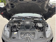 Vehicle Thumb #54
