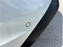 Vehicle Thumb #17