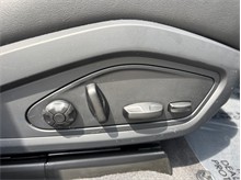 Vehicle Thumb #46