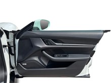 Vehicle Thumb #47