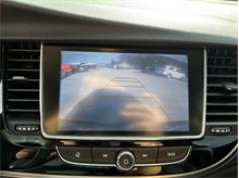 Vehicle Thumb #33