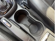 Vehicle Thumb #36