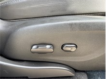 Vehicle Thumb #44