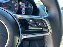 Vehicle Thumb #26