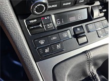 Vehicle Thumb #32