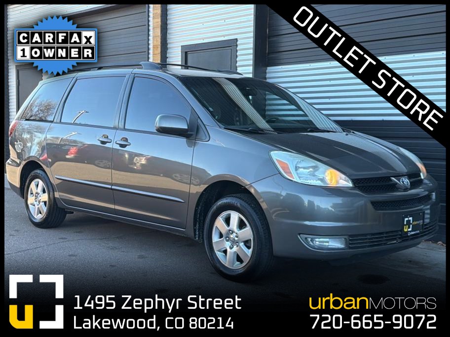 2004 Toyota Sienna XLE