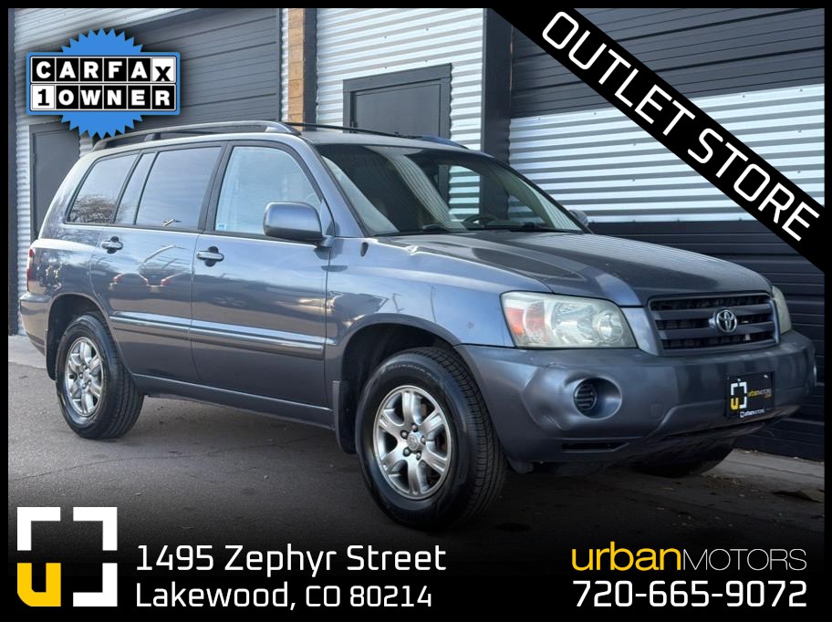 2004 Toyota Highlander Base's photo