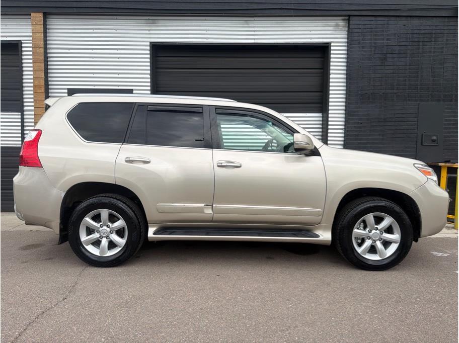 2011 Lexus GX Premium - Photo 11