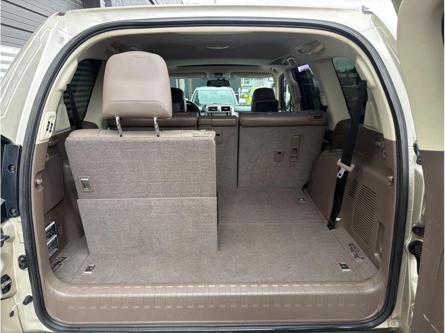 2011 Lexus GX Premium - Photo 24