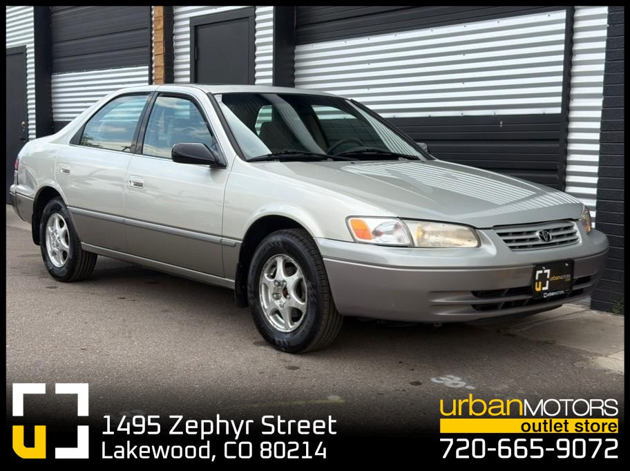 1999 Toyota Camry from Urban Motors Yellow