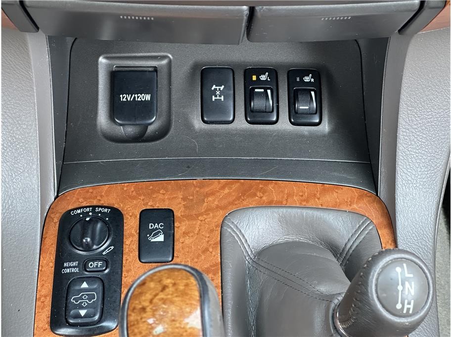 2004 Lexus GX 470 - Photo 26
