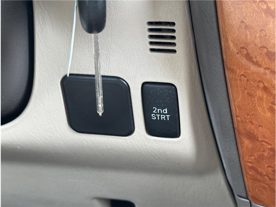 2004 Lexus GX 470 - Photo 27