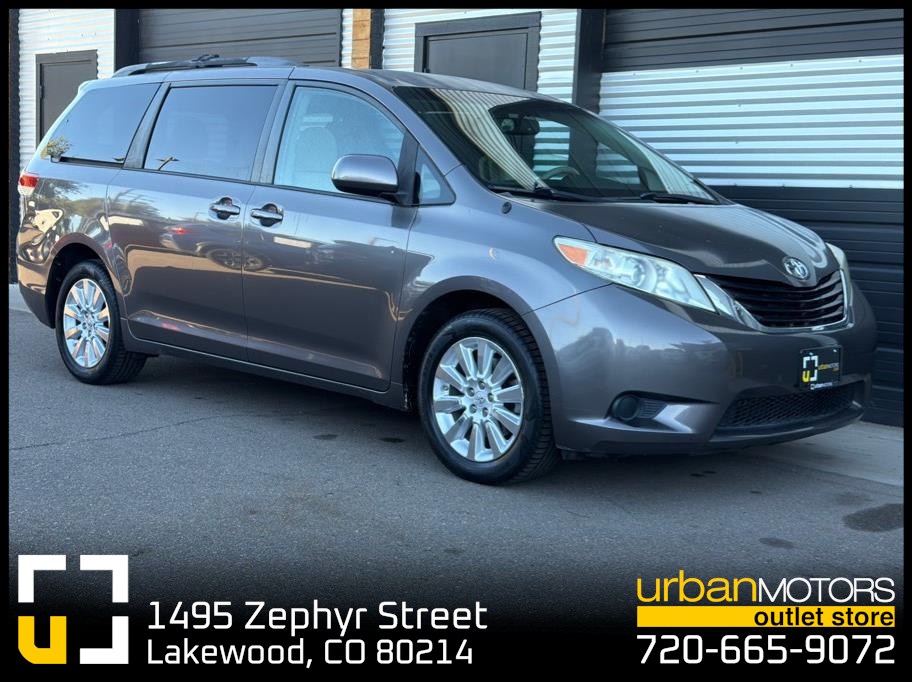 2011 Toyota Sienna
