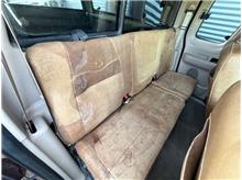 Vehicle Thumb #19