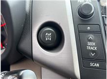 Vehicle Thumb #18