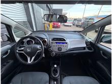 Vehicle Thumb #14