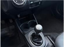 Vehicle Thumb #18