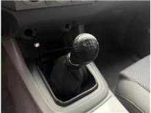 Vehicle Thumb #19