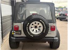 Vehicle Thumb #9