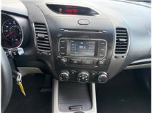 Vehicle Thumb #17