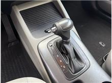 Vehicle Thumb #18