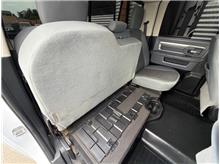 Vehicle Thumb #20