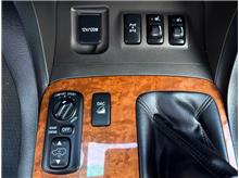 Vehicle Thumb #19