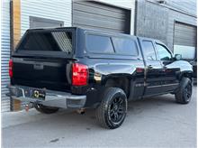 Vehicle Thumb #9