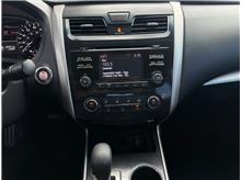Vehicle Thumb #17