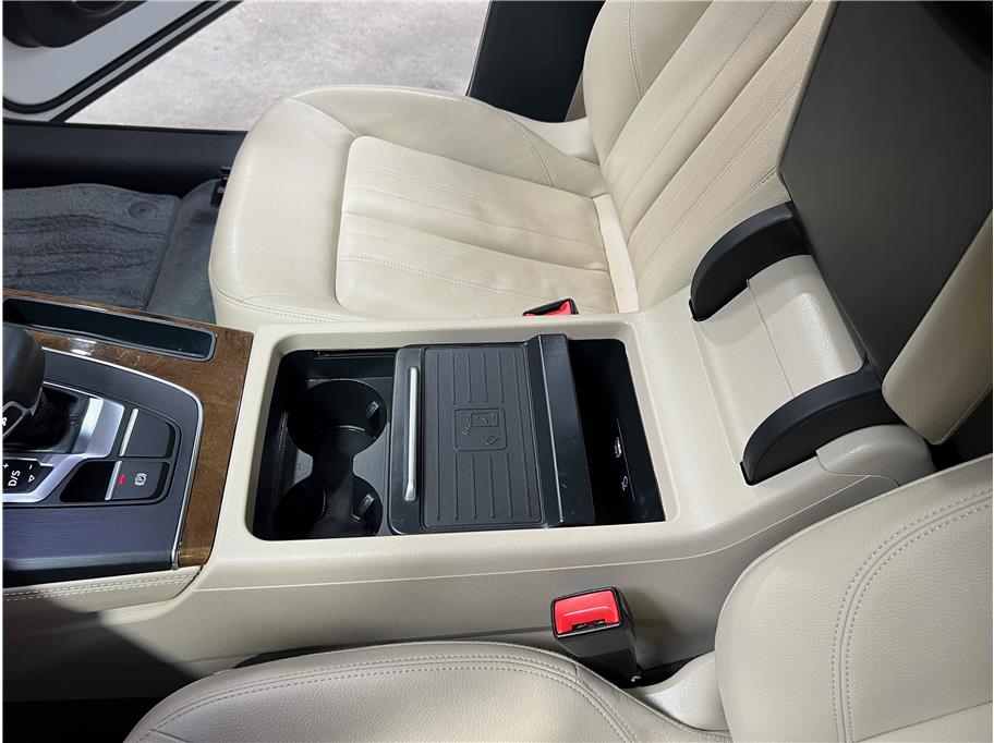 2019 Audi Q5 Premium Plus - Photo 35