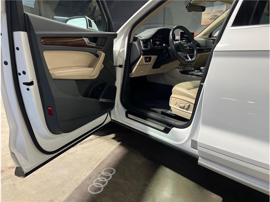 2019 Audi Q5 Premium Plus - Photo 42