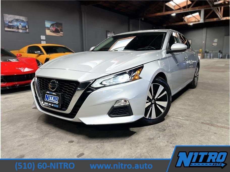 2022 Nissan Altima SV