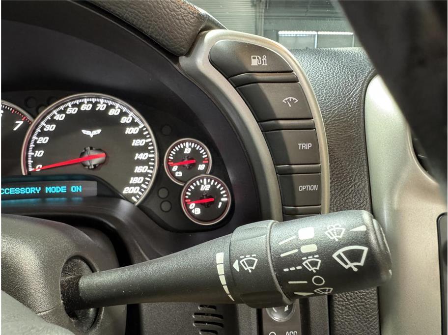 2005 Chevrolet Corvette Base - Photo 18