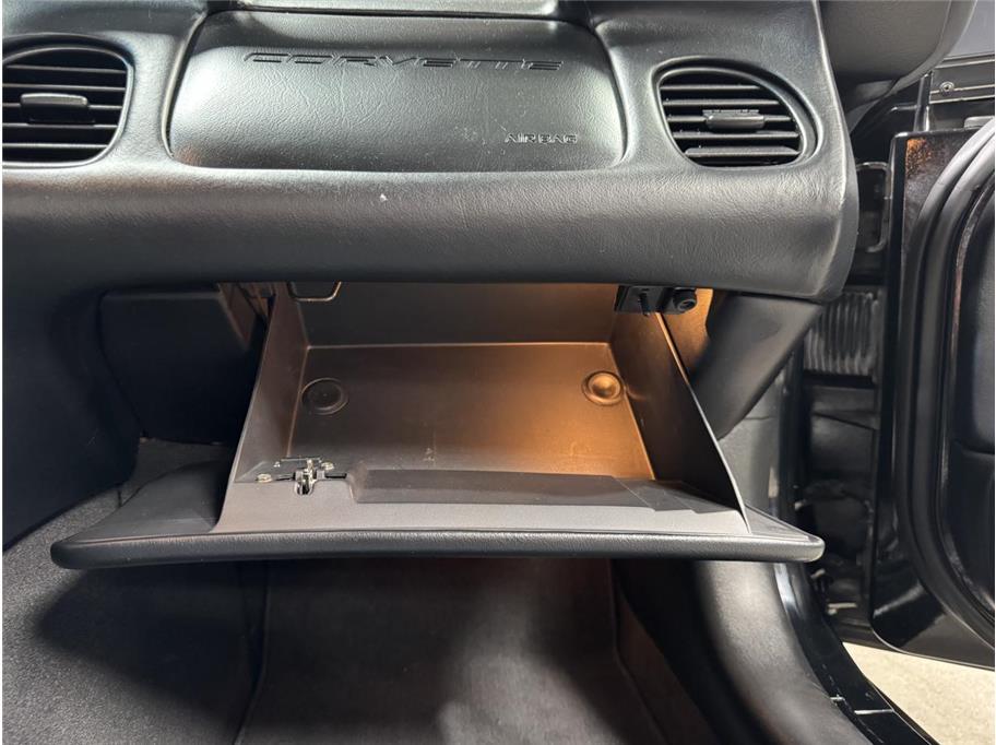 1998 Chevrolet Corvette Base - Photo 24