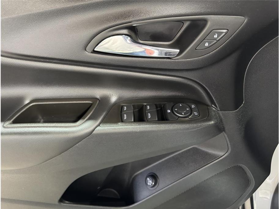 2023 Chevrolet Equinox LT - Photo 22