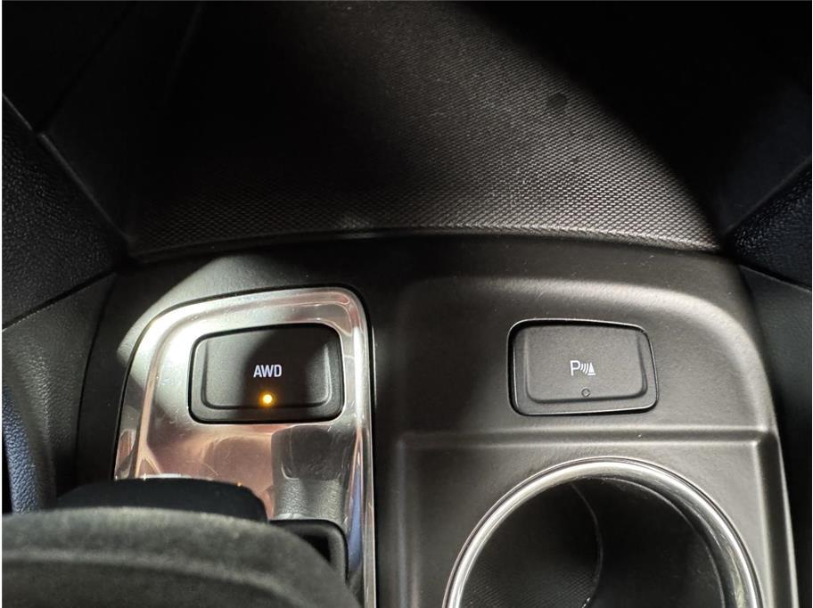 2023 Chevrolet Equinox LT - Photo 28