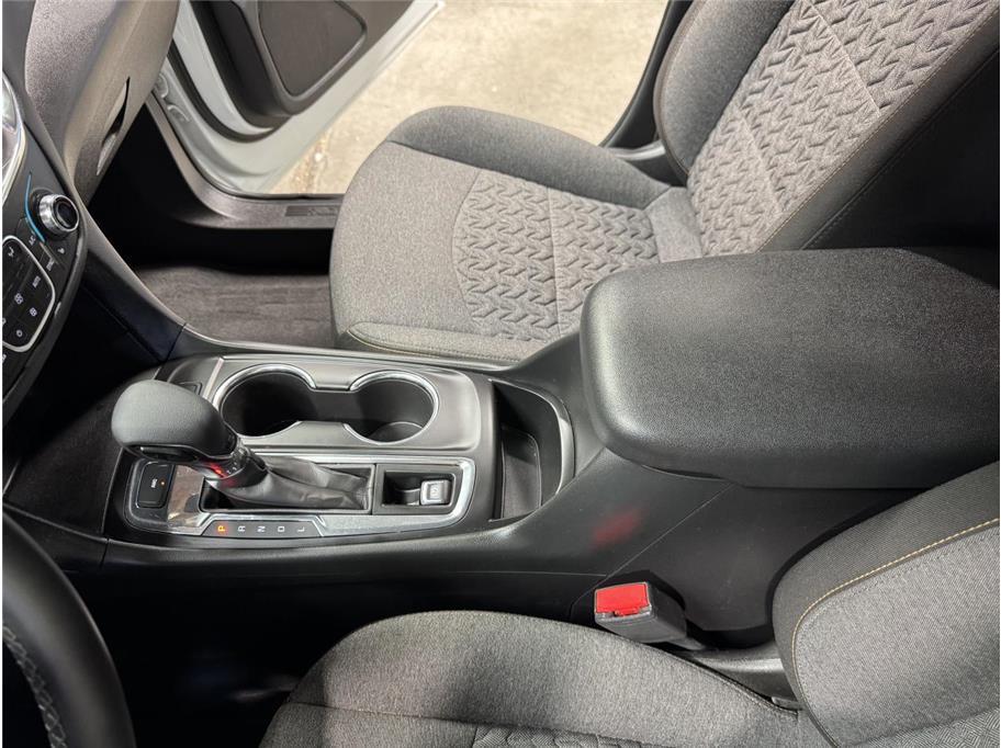 2023 Chevrolet Equinox LT - Photo 29