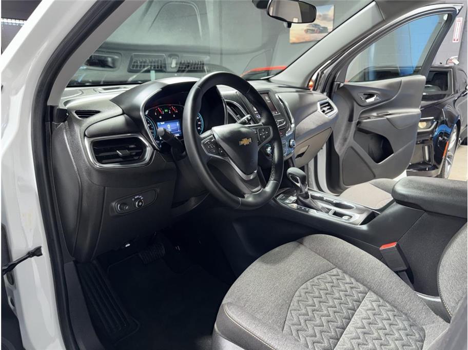 2023 Chevrolet Equinox LT - Photo 6