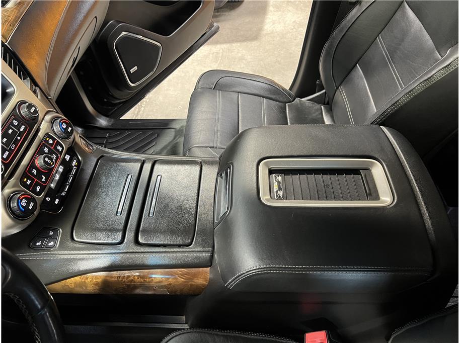 2015 GMC Yukon Denali - Photo 32