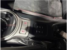 Vehicle Thumb #19