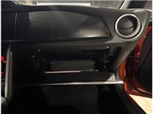Vehicle Thumb #22