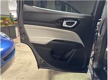 Vehicle Thumb #10