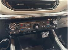Vehicle Thumb #21