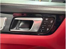 Vehicle Thumb #15