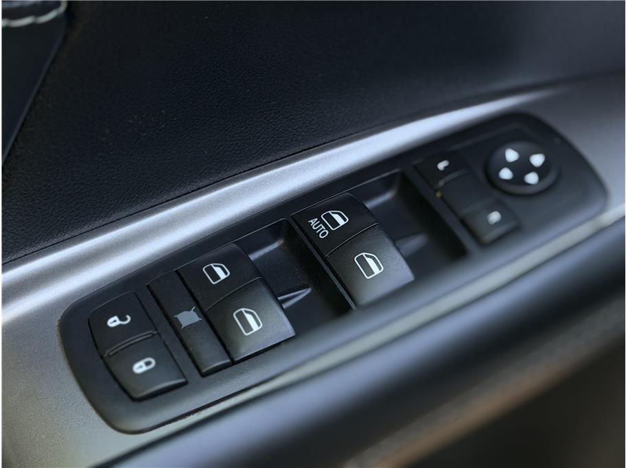 2017 Dodge Journey Crossroad Plus - Photo 6