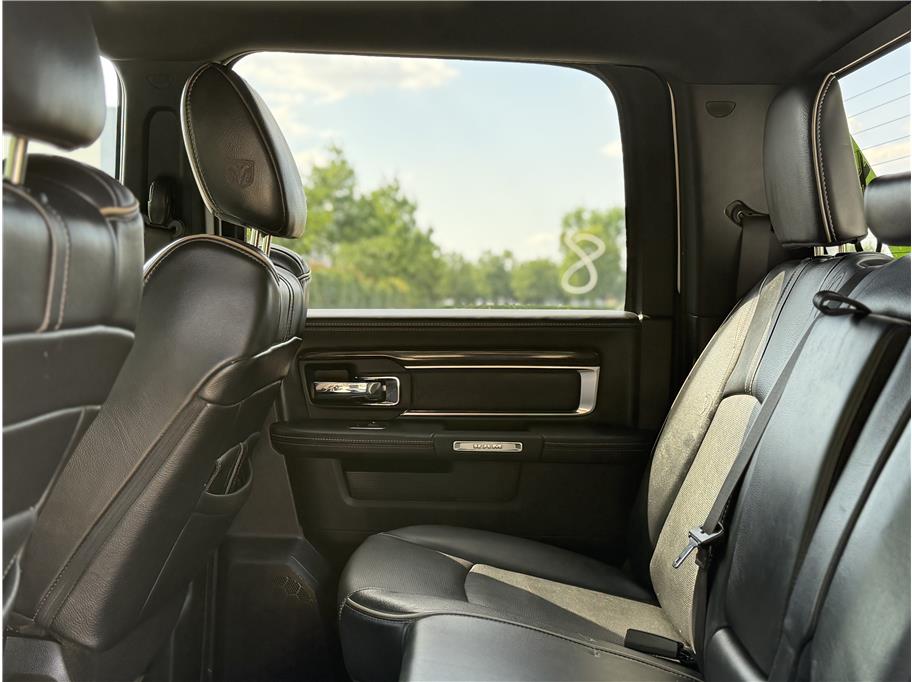 2017 RAM Ram 1500 Pickup Laramie Limited - Photo 12
