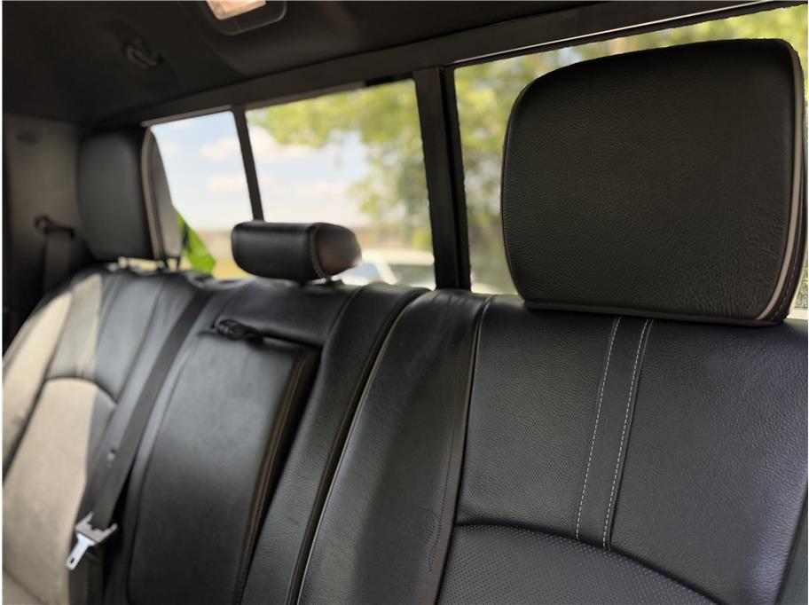 2017 RAM Ram 1500 Pickup Laramie Limited - Photo 17